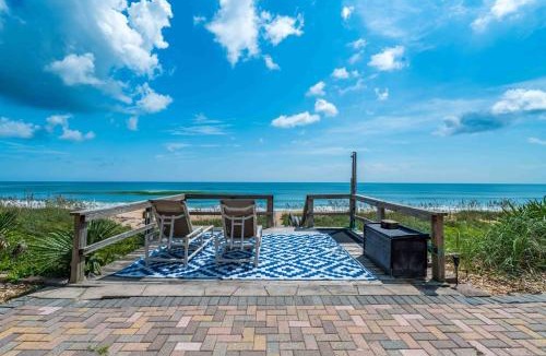 South Ponte Vedra Beach House | Oceanfront Hot Tub Putting Green Fire Pit