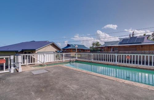 Keaau House | Oceanfront Keaau Gem: Ocean & Sunrise Views, Pool