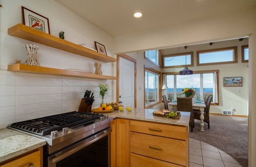 Tolovana Park House | Oceanfront, Large Deck with Panoramic Beach Views, Direct Beach Access, Master on Main Floor