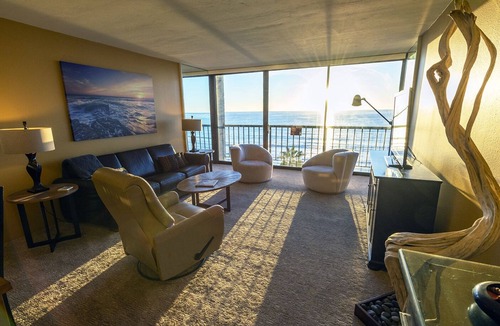 North Pacific Beach Condo | Oceanfront Luxury Condo, Sounds of the Surf, Beautiful Sunsets