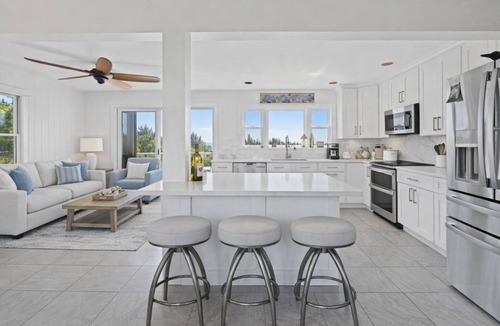 Cherry Grove House | Oceanfront Modern Coastal New