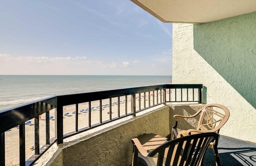Myrtle Beach Apartment | Oceanfront Myrtle Beach Condo with Resort Amenities!