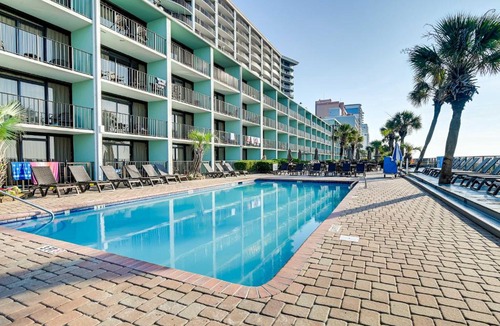 Myrtle Beach Apartment | Oceanfront Myrtle Beach Condo with Resort Amenities!