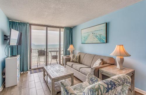 Myrtle Beach House | Oceanfront Myrtle Beach Condo with Resort Perks!