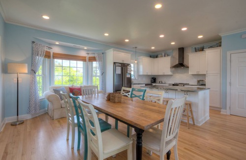 Long Beach House | Oceanfront Oak Island home 'Luck and Laughter' with 5 bedrooms, sleeps 14!