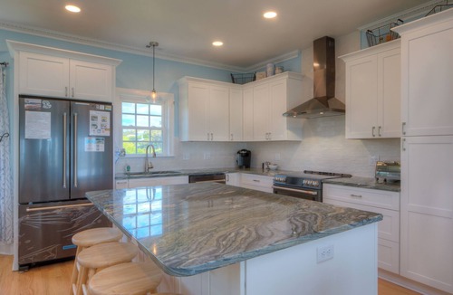 Long Beach House | Oceanfront Oak Island home 'Luck and Laughter' with 5 bedrooms, sleeps 14!