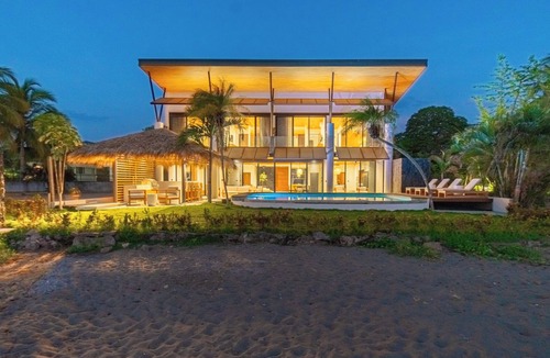 Potrero Villa | Oceanfront Oasis - 9BR Infinity Pool Villa