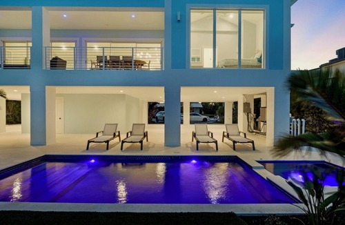Key West House | *OCEANFRONT OASIS @ KEY HAVEN* Private Home & Pool + LAST KEY SERVICES…