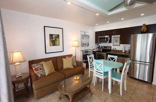 Longboat Key Apartment | Oceanfront Oasis – Longboat Key 226 by RVA