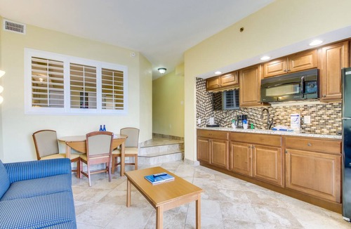 Windy Hill Condo | Oceanfront Penthouse Condo + Free Attraction Tickets!