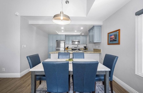 Balboa Peninsula Apartment | Oceanfront Paradise with Private Beach Access