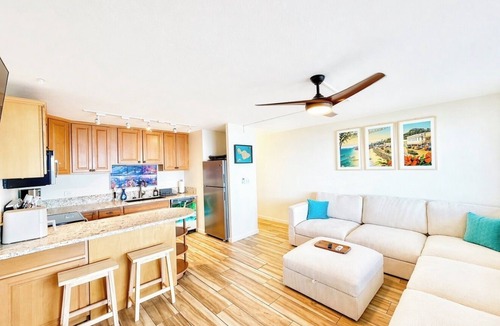 Historic Lahaina Front Street Condo | Oceanfront Paradise in Lahaina