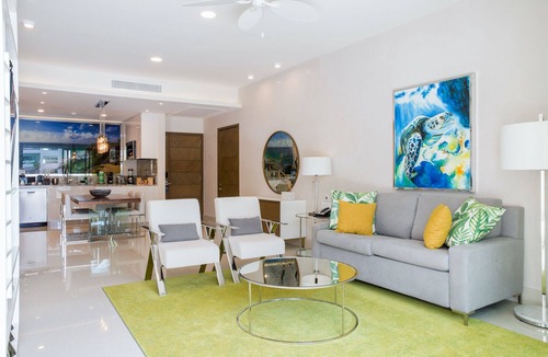 Playa Mujeres Apartment | Oceanfront Paradise: Stunning 2-Bedroom Suite in Luxurious 5 Star Resort