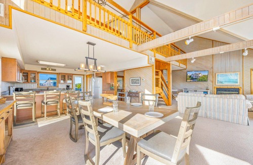 Salvo House | Oceanfront Peaceful Easy Feeling! Home w/Hot Tub, Game Room, Easy Beach Access