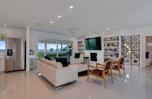 Indian River Shores House | Oceanfront Pool Home with Vacation Amenities