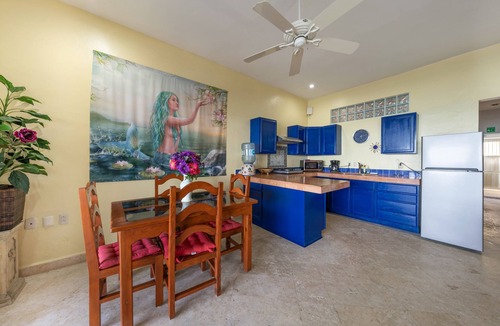 Isla Mujeres Villa | Oceanfront Pool Villa – Walk to Playa Norte