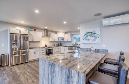 Rockaway Beach House | Oceanfront Private Beach Access Fenced Yard Dog OK