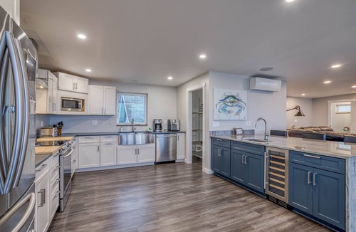 Rockaway Beach House | Oceanfront Private Beach Access Fenced Yard Dog OK