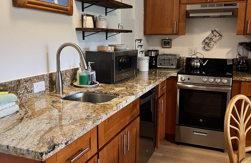 Napili Condo | Oceanfront Remodled Napili Resort Beach, Pools & AC