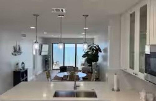 Hutchinson Island South Condo | Oceanfront Renovated 2BR, Heated Pools, Pickleball, secluded Hutchinson Island