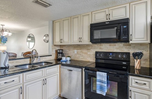 St. Augustine Beach Condo | Oceanfront! Renovated! Pool & Ocean Views! Steps to Beach, Shops, Restaurants! $300 in Free Tickets!