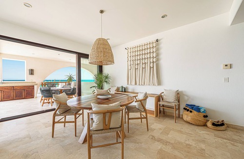 La Paz Condo | Oceanfront Residence with 2 bedrooms