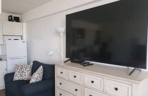 East Daytona Apartment | Oceanfront Retreat, Direct Beach Access, Pool, Sunrise Ocean Views