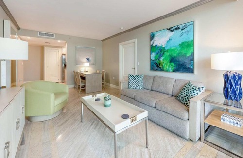 South of Fifth Apartment | Oceanfront Retreat- South Beach Pool Amenities