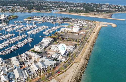 Mandurah Apartment | Oceanfront Retreat with Stunning Marina Views