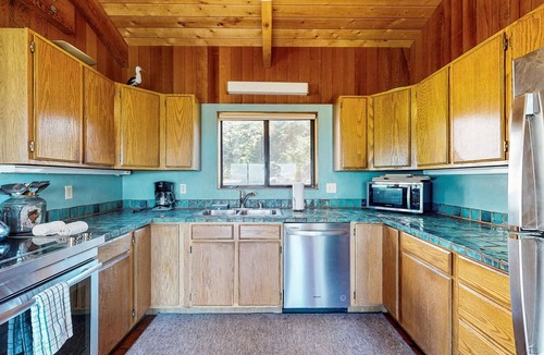 Sea Ranch House | Oceanfront Sea Ranch home near Black Point with ocean views
