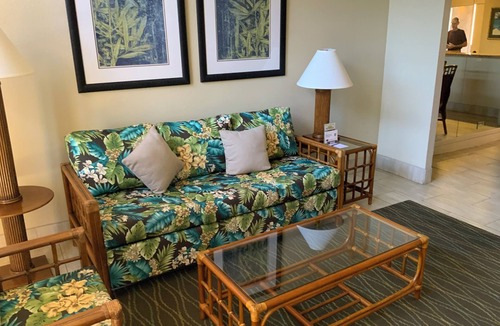 Kahana Resort | OceanFront Studio Kaanapali area perfect for a relaxing getaway!