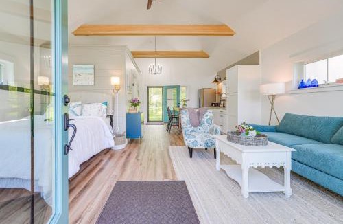 Sebascodegan Island Apartment | Oceanfront Studio w/Private Dock in Harpswell!