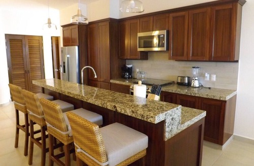 San Pedro Mixtepec Condo | Oceanfront Three bedroom - Nautico1473