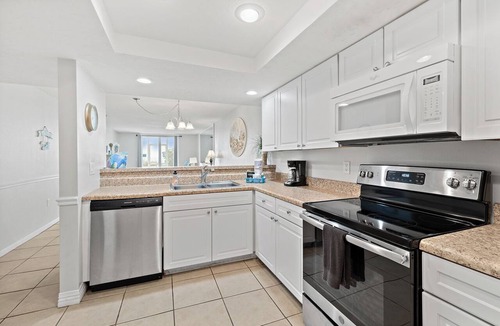 Indian Harbour Beach Condo | Oceanfront Condo Steps to the Beach Heated Pool Sleeps 6 Unit 103