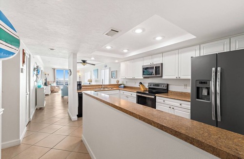 Indian Harbour Beach Condo | Oceanfront Corner 2BR Condo 3rd Floor Balcony Indian Harbour Beach, Unit 301