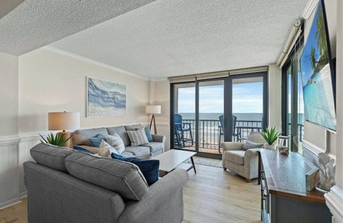 Crescent Beach Apartment | Oceanfront 3BR- Crescent Sands I5- Outdoor Pool