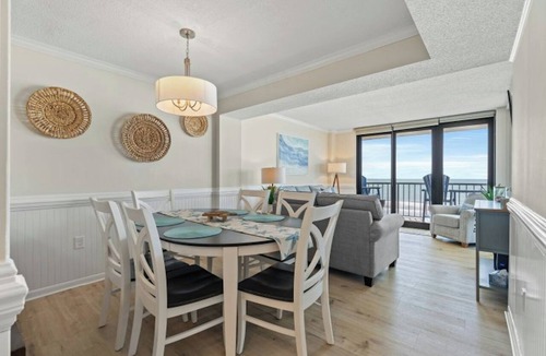 Crescent Beach Apartment | Oceanfront 3BR- Crescent Sands I5- Outdoor Pool