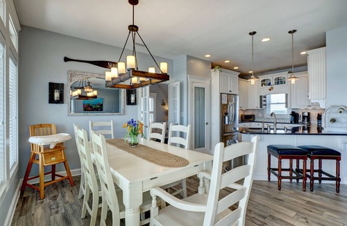 Village of Stump Sound House | OCEANFRONT 5-bdrm Elevator Pool/Tennis Volleyball/Putt-Putt Dog Welcome!