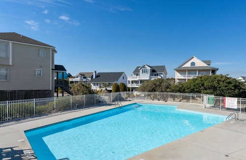Village of Stump Sound House | Oceanfront home w/Backyard Beach Access!