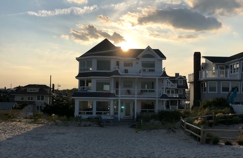 Bay Head House | Oceanfront 8 bedroom - great views! Tons of space!