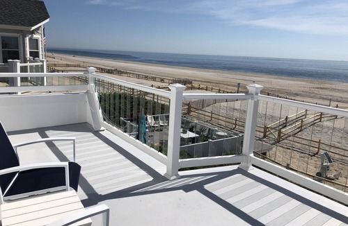 Bay Head House | Oceanfront 8 bedroom - great views! Tons of space!