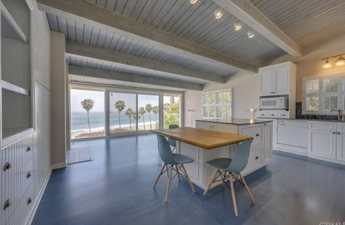 Rancho Palos Verdes House | Oceanfront beach house in private gated community