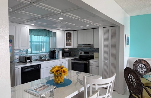 Tavernier Condo | Oceanfront Views From Every Room! RESERVE QUICKLY! Lic #26- 0403