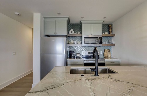 Hilton Head Island Condo | Oceanfront Villa, Heated Beachside Pool!