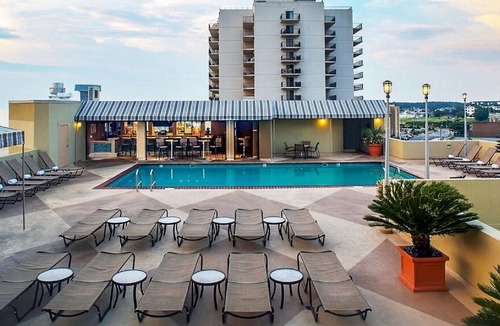 Northeast Virginia Beach Resort | Oceanfront Virginia Beach Quarters Resort - 1 bedroom
