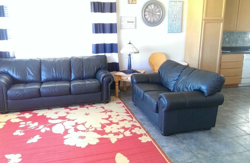 Oceano House | OCEANFRONTSTAYS.COM- SLEEPS 6 TOTAL - Active Discounts - Sorry No Pets Allowed