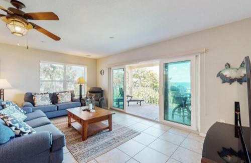 Independence Square House | Oceanside 201