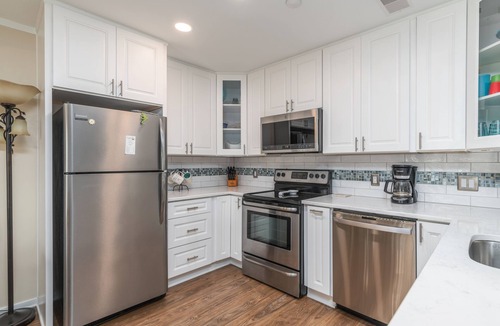 Folly Field Condo | Oceanside 2B/2B Gorgeous Admirals Row