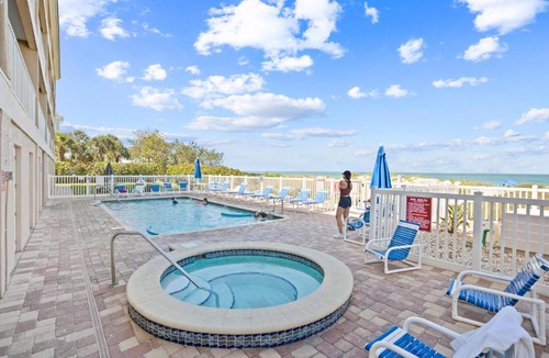 Independence Square House | Oceanside 302