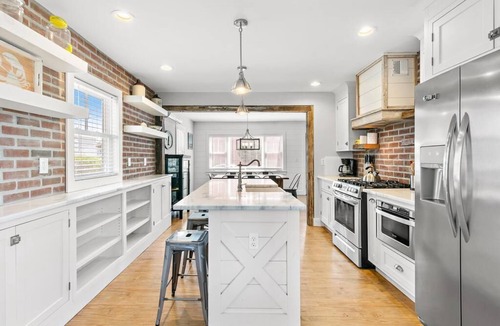 Beach Haven House | Oceanside 6 Bedroom and 4 Bath Home with pool! June 20th week available!